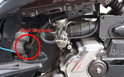 Letak Busi Pada Vario 125. Ganti busi motor matic, masih mudah kok!