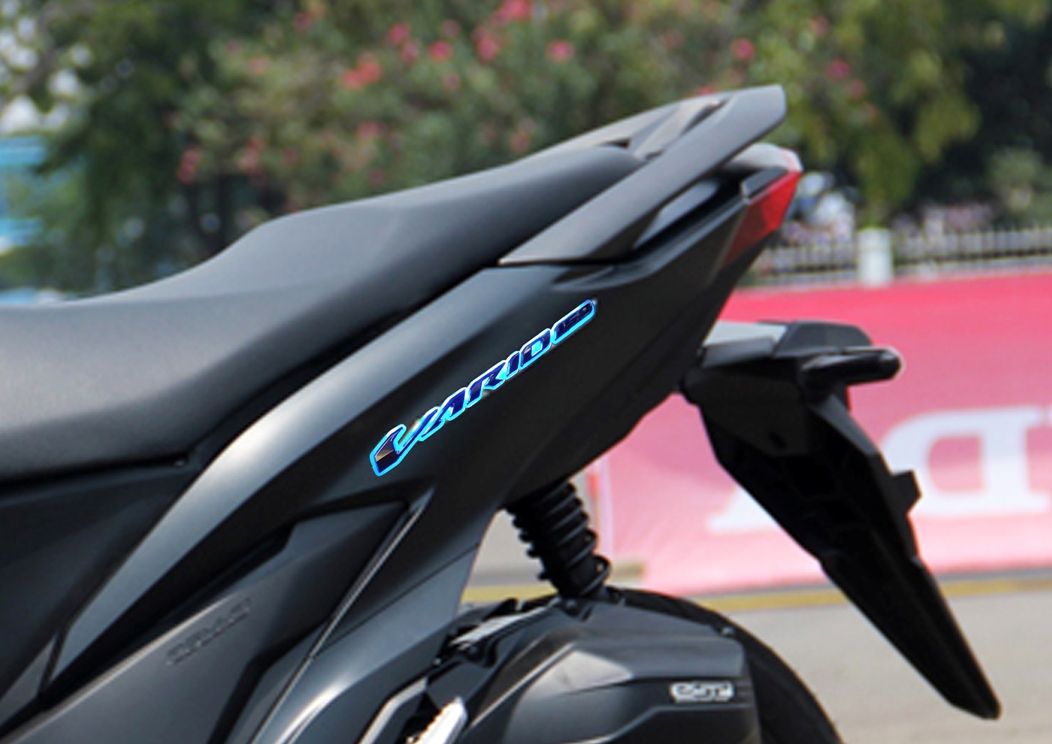 Motor Vario 125 Tidak Bisa Nyala. Canggih! Emblem Honda Vario 150 Bisa Nyala, Cuma Keluarin Bujet Segini