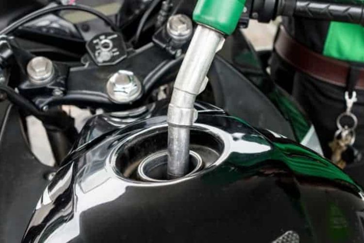 Motor Vario Injeksi Kehabisan Bensin. Mitos atau Fakta, Motor Injeksi Kehabisan Bensin Bisa Langsung Rusak?