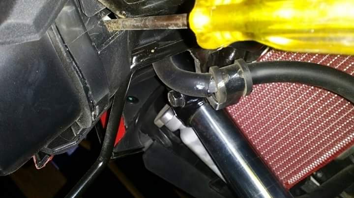 Cara Setting Lampu Depan Cbr 150 Facelift. Tips Cara Menyetel Ketinggian Sorot Lampu All New CB150R.