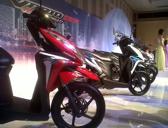 Model Vario 125 Injeksi. Ini Dia Spesifikasi Honda Vario Injeksi