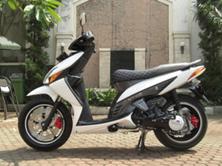 Vario 2008 Hitam Modif. Modifikasi Kiprok dan Sepul Vario 2008