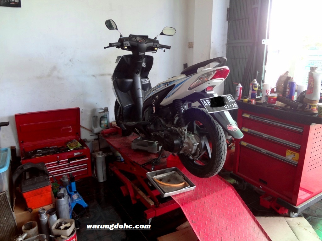 Vario 110 Karbu Ngempos. Service ringan Honda Vario 110 CW