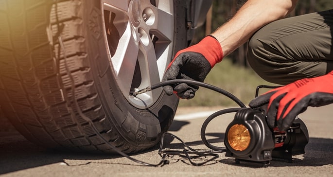 Cara Mengatasi Ban Tubeless Bocor Halus. Penyebab Ban Tubeless Bocor dan Cara Mengatasinya