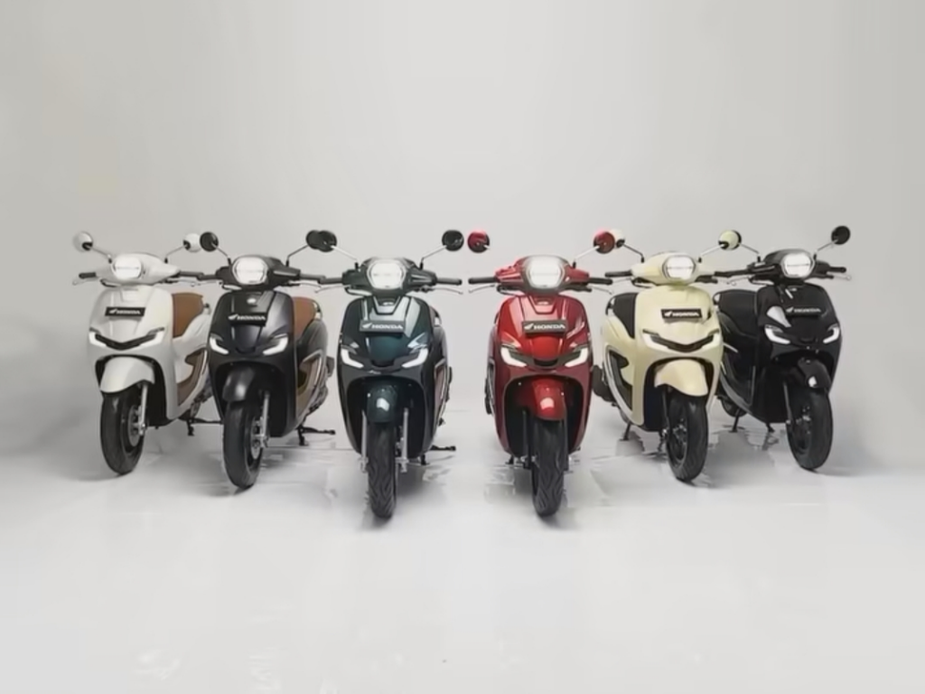 Warna Vario Paling Laris. 6 Pilihan Warna Honda Stylo 160, Nomor 3 Paling Laris di Tahun 2024