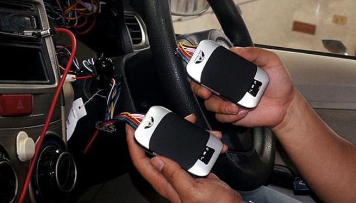 Vario Gps Air 3. Cara Pasang GPS Tracker yang Benar di Mobil