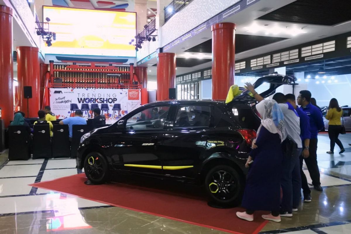 Modif Vario Warna Hitam. Upaya Datsun dukung dunia modifikasi Indonesia