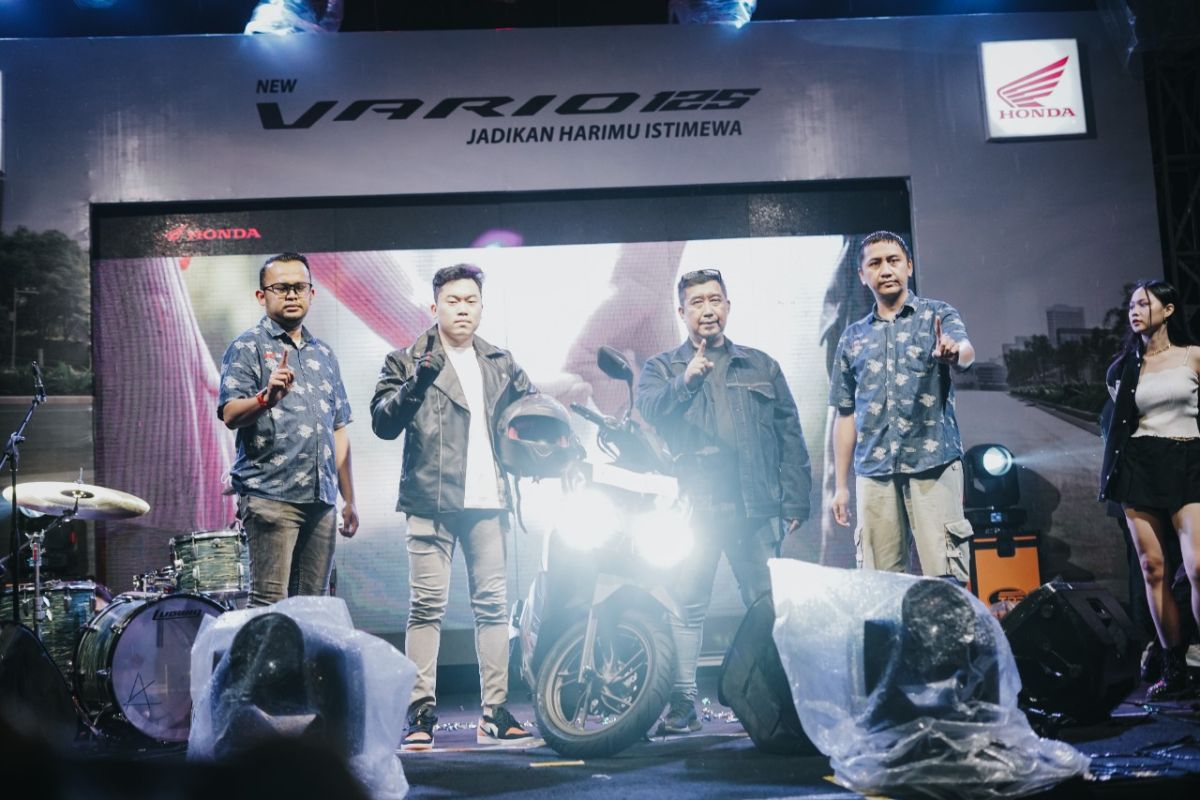 Vario Launching Terbaru. Astra Motor Kalbar launching New Honda Vario 125