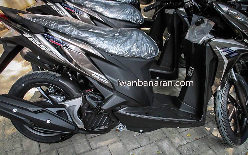 Vario Cbs 2014 Hitam. Nih dia striping baru Honda Vario 125 versi 2014..!!