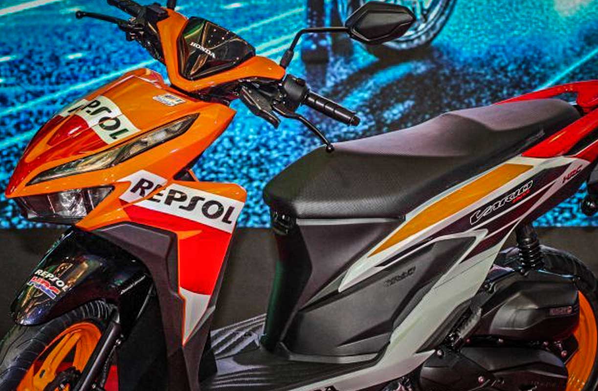 Harga Honda Vario 150 Repsol. Honda rilis new Vario 150 versi Repsol, harga 26 jutaan…moncrottt cakkk !!