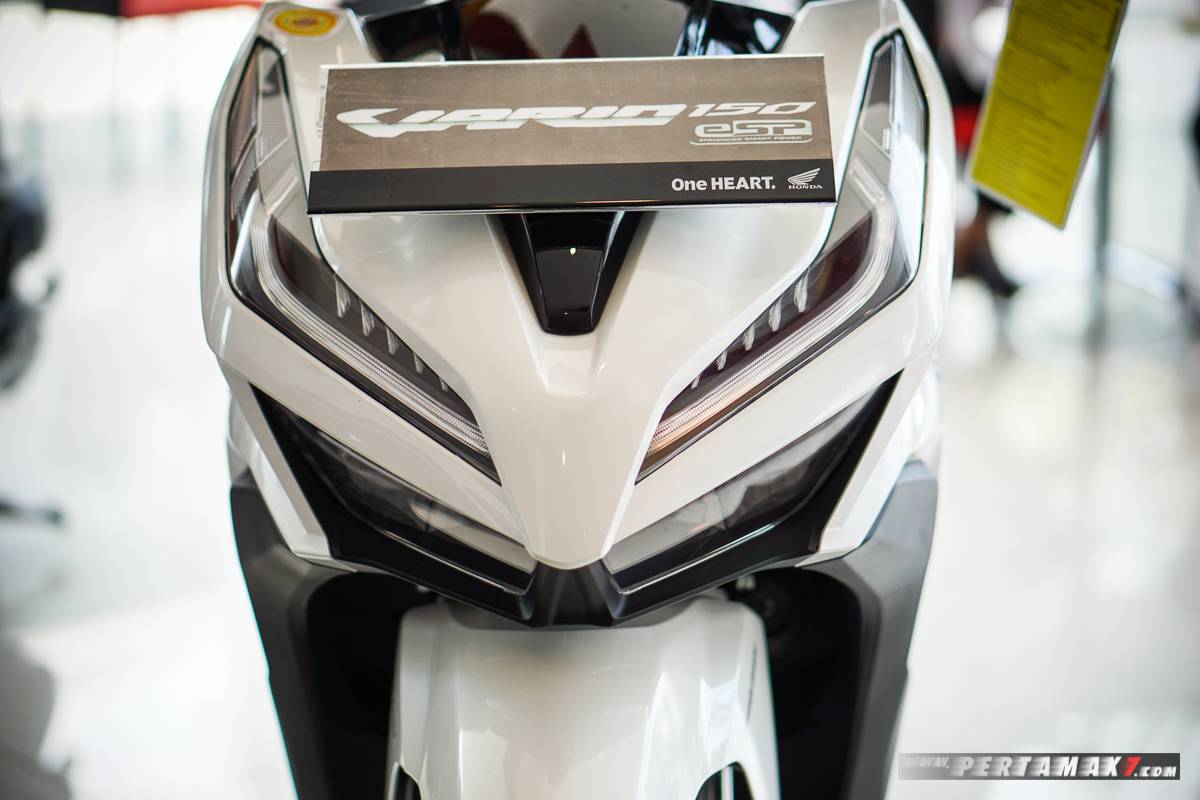 Ukuran Velg Vario 150 Esp. Ukuran Velg dan Ban Honda Vario 150 Facelift 2018 Merek Federal FT293 … Lebih lebar