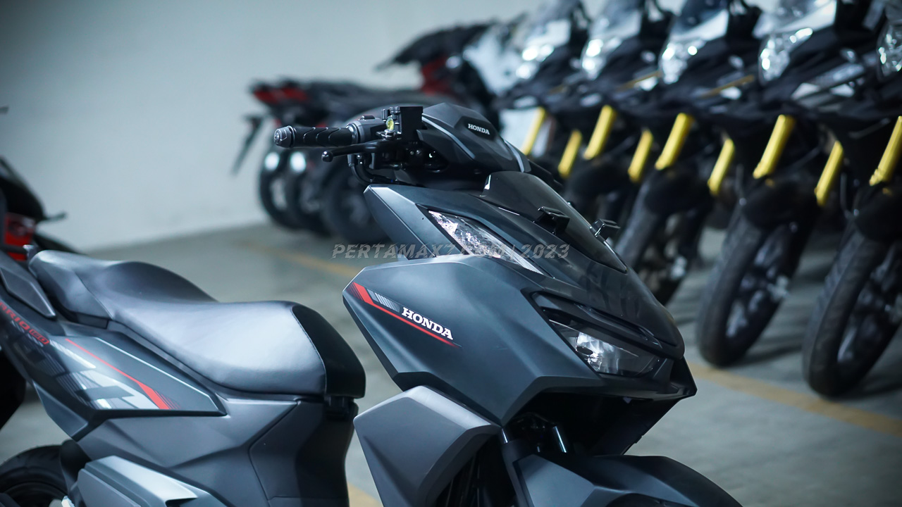 Vario 160 Terbaru Hitam. Honda Vario 160 Hitam Doff MY2024 Terbaru CBS-ISS : Detail Foto dan Video