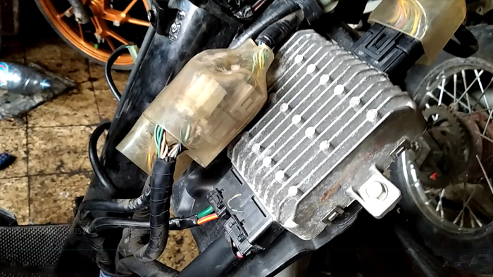 Ganti Ecu Vario 150. ECU Honda Vario 150 Keyless Jebol Gara Gara Bengkel Main Jumper Kabel…
