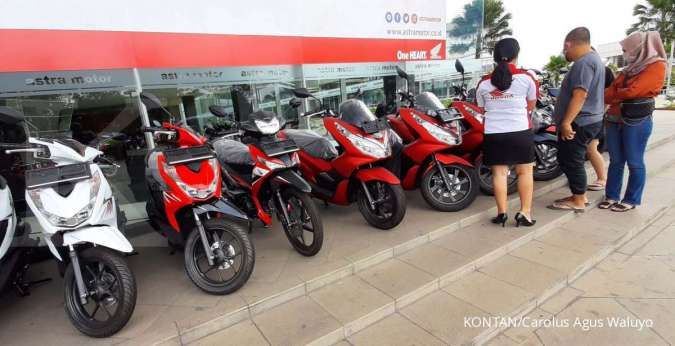 Harga Motor Beat Dan Vario. Simak Harga Motor Honda BeAT, Scoopy, dan Motor Matik Lainnya per Januari 2022