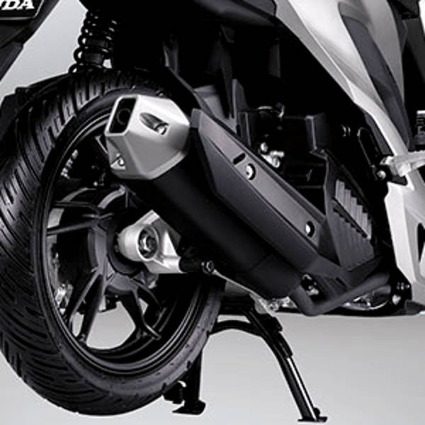 Perbedaan Knalpot Vario 150 Old Dan New. Modif Knalpot Vario Lama Pakai Knalpot Vario baru