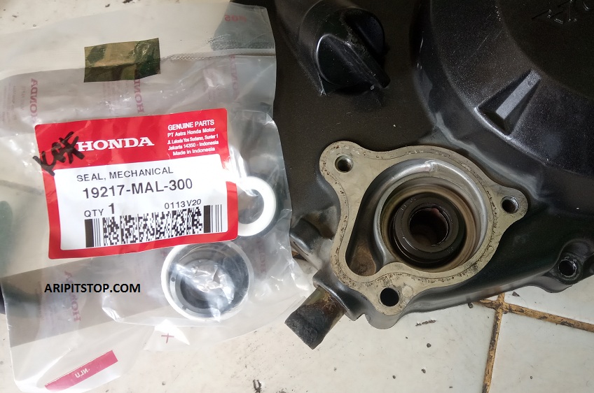 Harga Seal Mechanical Vario 110. Lebih Murah Ganti Sil Waterpump CB150R/CBR150R Pakai Vario 110