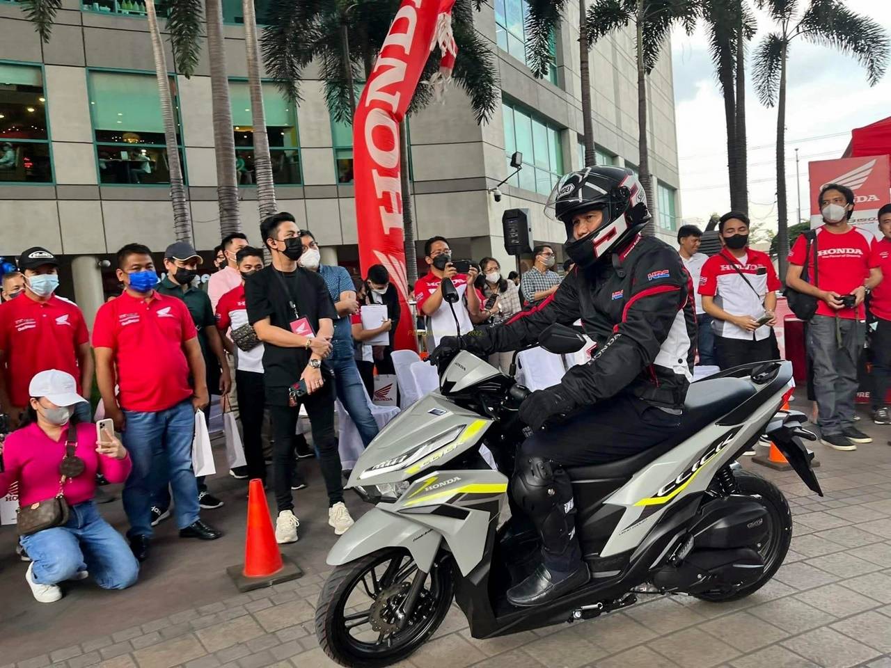 Warna Honda Vario Terbaru. Warna Honda Vario CLICK 125 Filipina Terbaru 2023 : Keren & Energik - Pertamax7.com