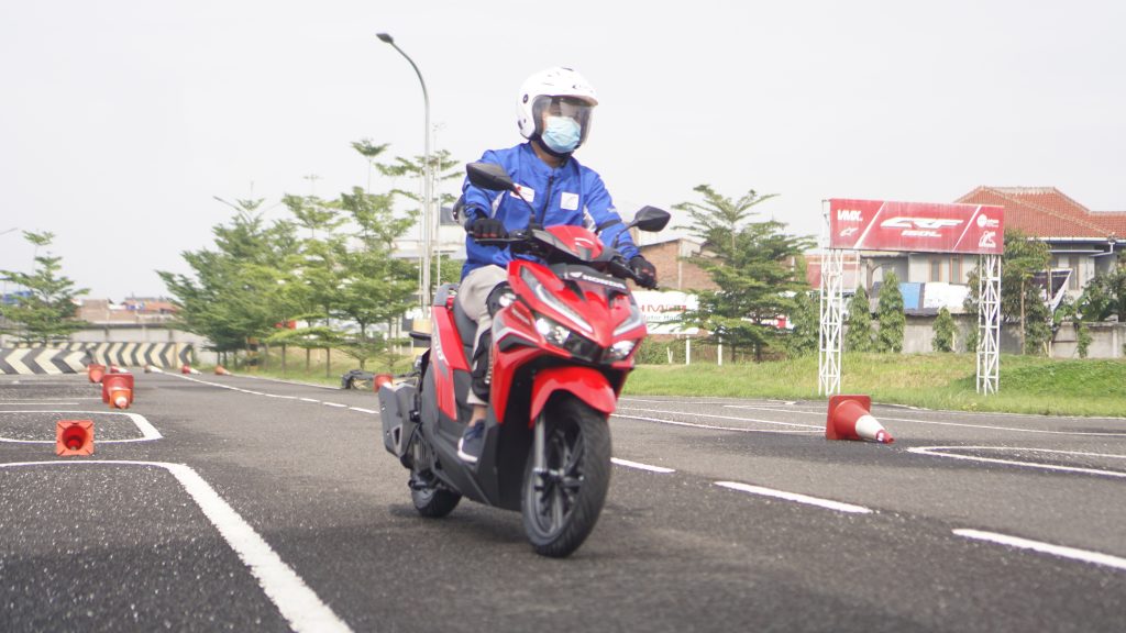 Vario Ban Lebar. DAM Meluncurkan New Honda Vario 125, Ban Lebih Lebar!