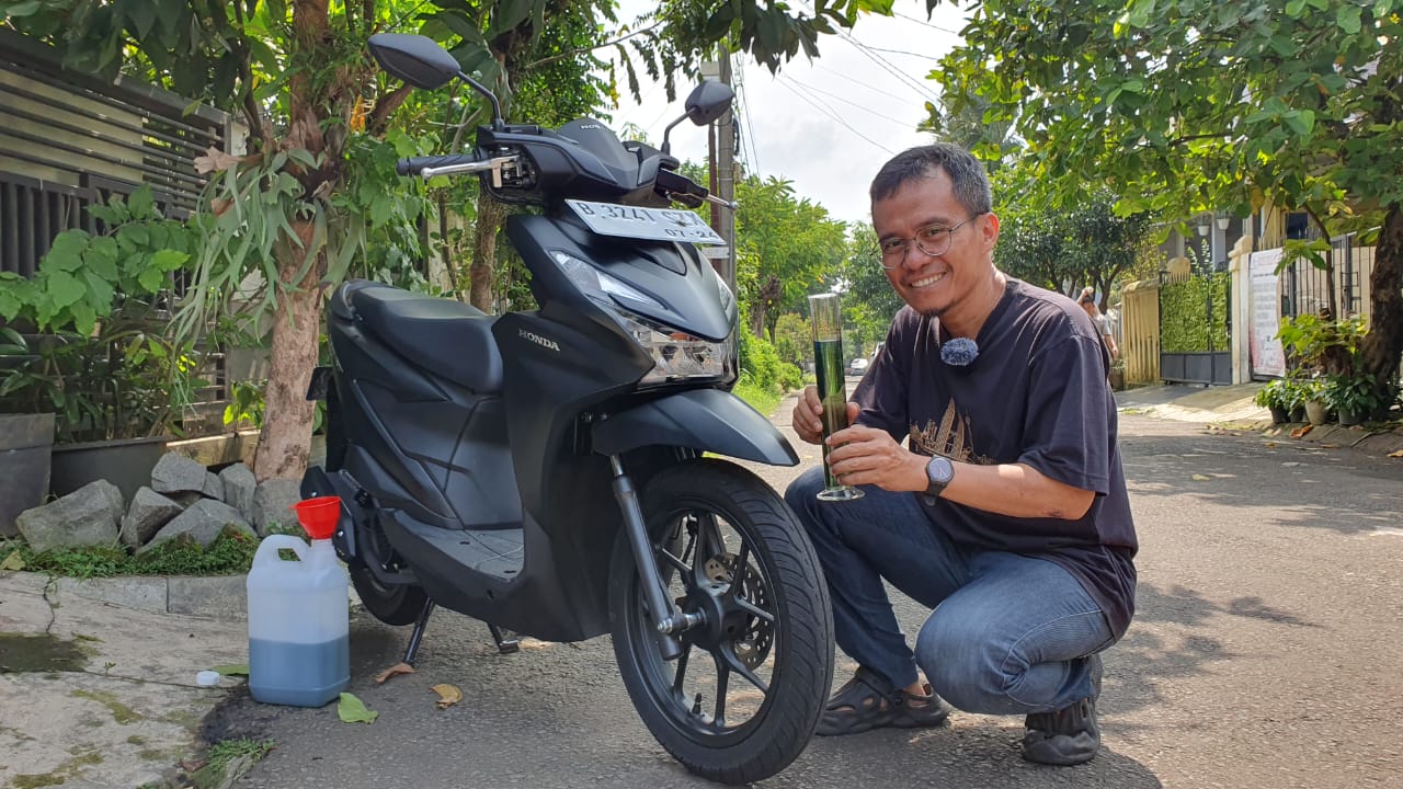 Honda Vario 2013 Warna Putih. Honda Vario 125 CBS-ISS Resmi dirilis . . . Bandrol 16,35 Juta Rupiah OTR Jakarta