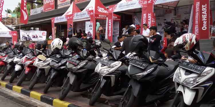 Shock Vario 160 Keras. Cara Mengatasi Shock Belakang Vario Keras