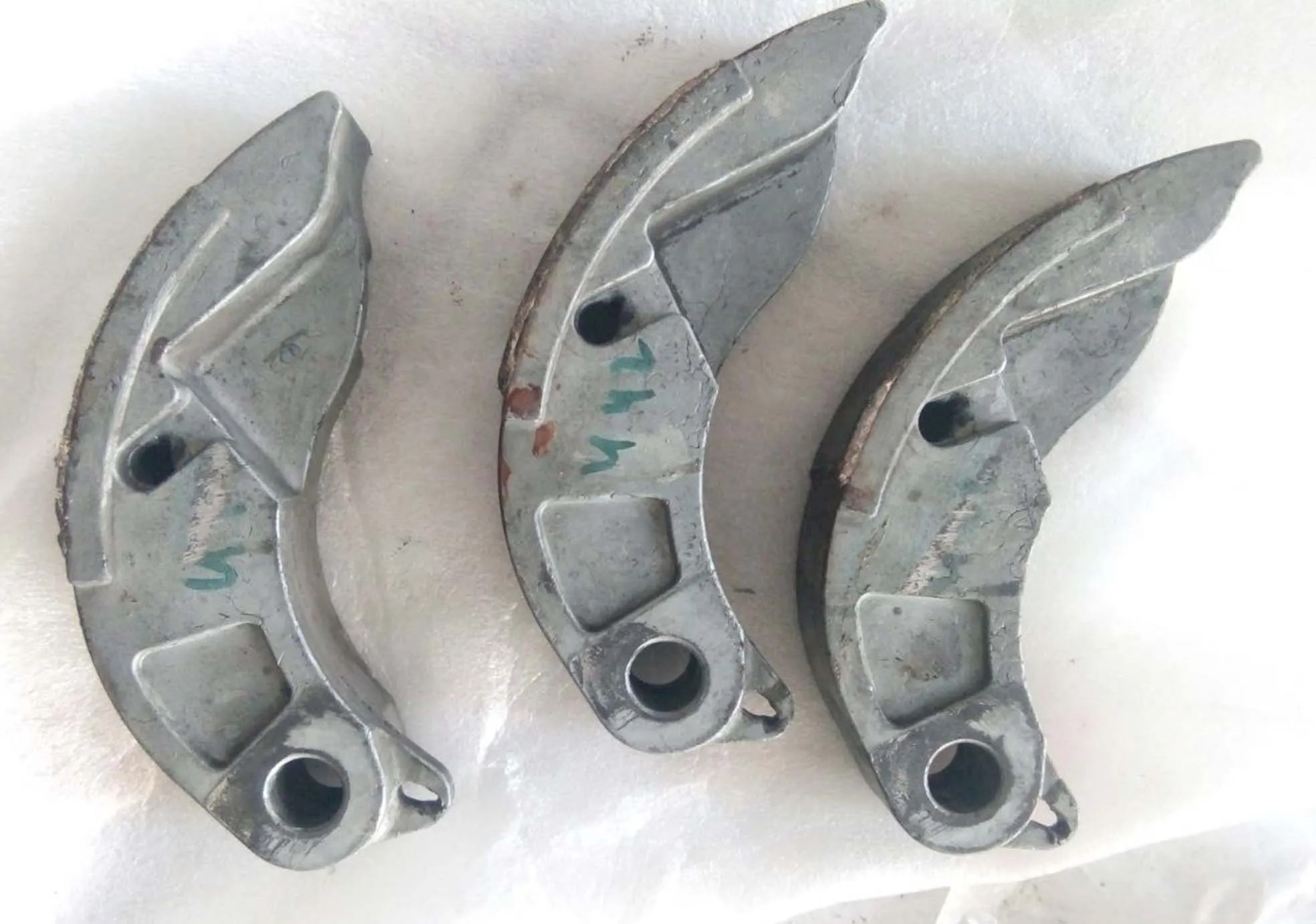 Kampas Ganda Vario Modif. Perbandingan Mendalam Kampas Ganda: Vario 110 vs. Vario 125