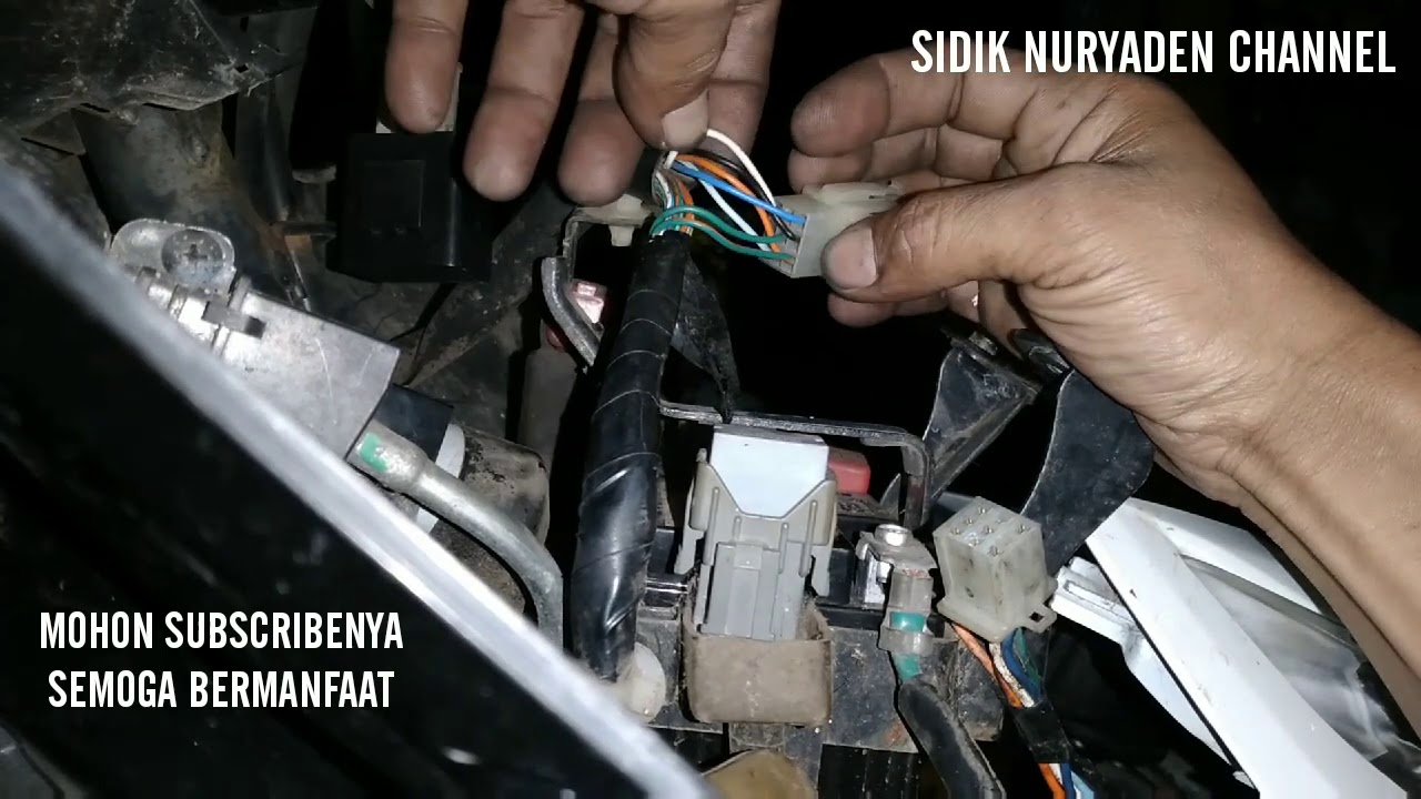 Jalur Lampu Vario 125. Jalur Kabel Lampu Belakang pada Honda Vario 125