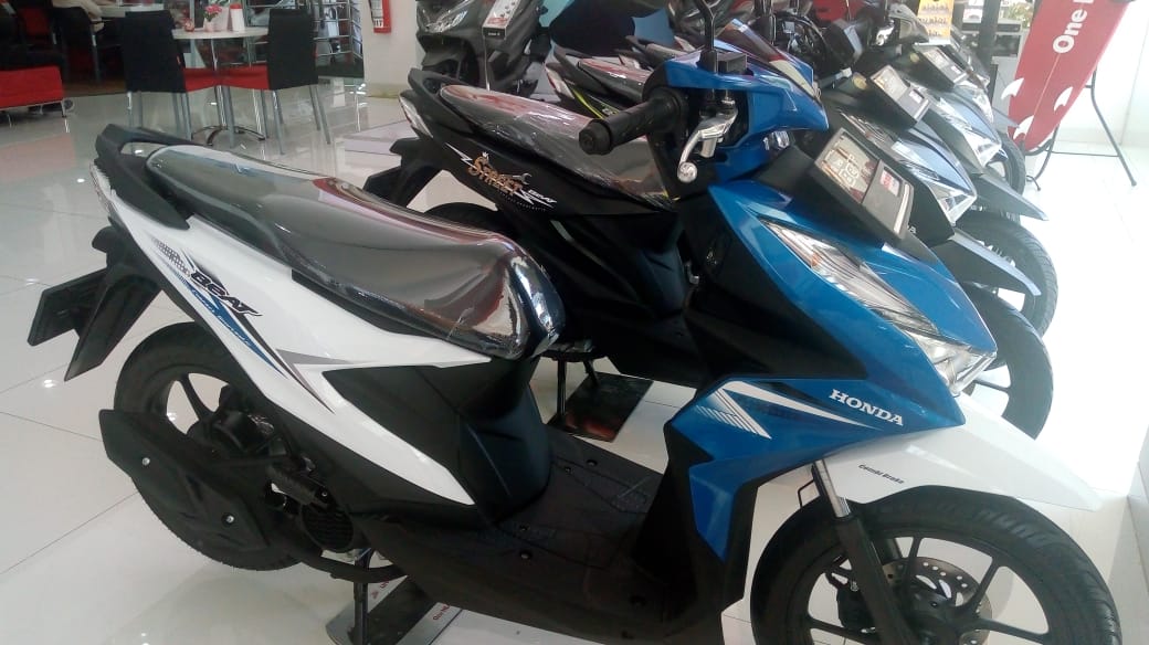 Harga Motor Vario Terbaru Di Bali. Ingin Beli motor Honda di bali??Berikut harga terbaru nya per februari 2020