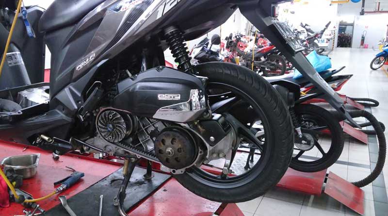 Penyebab Gredek Vario 110 Karbu. Penyakit Bawaan Honda Vario Yang Bikin Bete Part 1