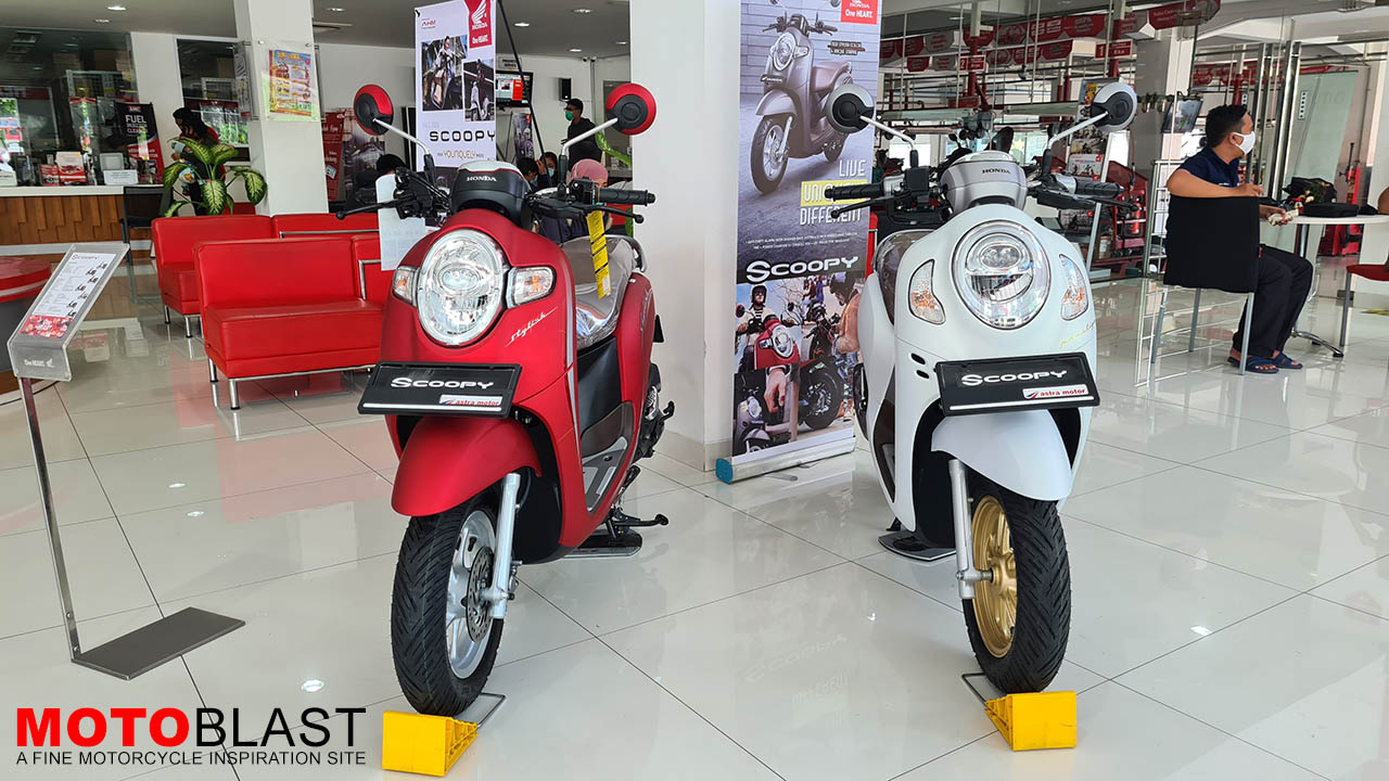 Perbedaan Vario 2019 Vs 2020. Ketahui Perbedaan Honda Scoopy 2020 dan Scoopy 2019 lama disini