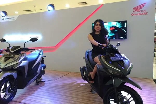 Honda Vario 150 Terbaru 2021 Indonesia. Harga Honda Vario Juli 2021, Motor Matik Pertama AHM di Indonesia