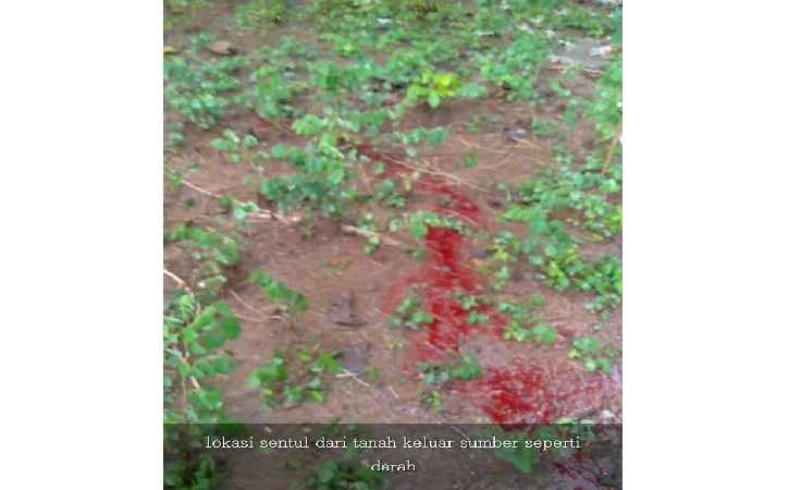 Vario Merah Darah. Heboh! Air Berwarna Merah Darah Muncul di Pundungrejo Sukoharjo