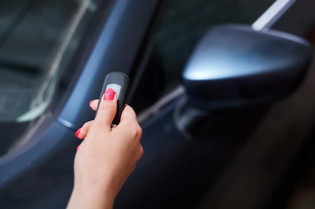 Cara Mematikan Suara Alarm Mobil. Begini Cara Mematikan Alarm Mobil yang Bunyi Terus