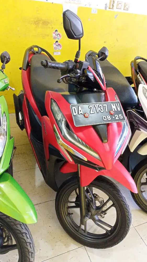 Honda Vario 110 Bekas Banjarmasin. Harga Honda Vario Baru dan Bekas Rp15.500 - Rp670.869.690, di Banjarmasin kota (21.692 buah)