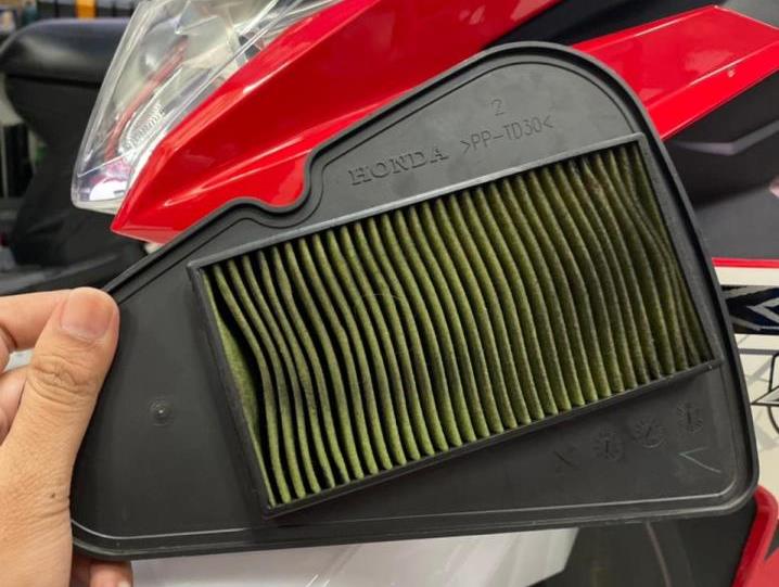 Cara Bersihkan Filter Udara Vario 125. Kenali 5 Cara Membersihkan Saringan Udara Motor Matik : Okezone Otomotif