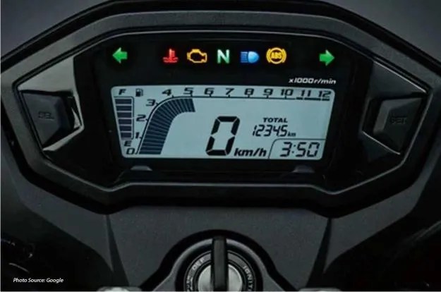 Speedometer Vario Berembun. Masalah Speedometer Digital Motor, dari Berembun hingga LCD Pecah