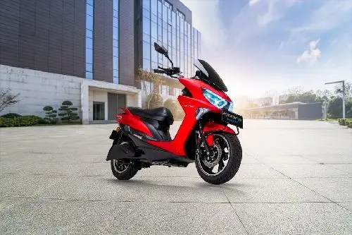 Vario Ring Peugeot Fox. Honda Beat vs Polytron Fox-R