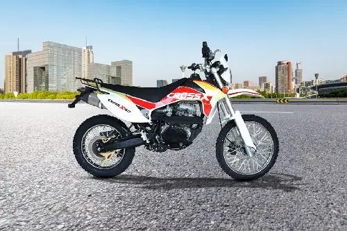 Modif Motor Vario 125 Cross. Honda Vario 125 vs Viar Cross X 150