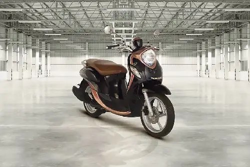 Vario 125 Bekas Karanganyar. Harga OTR Yamaha Fino 125 2024 di Karanganyar - Simulasi Kredit & Cicilan