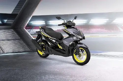 Vario Vs Nmax Top Speed. Honda Vario 150 vs Yamaha Aerox 155VVA