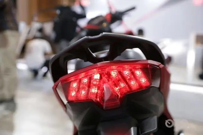 Harga Motor Vario 2018 Terbaru. Honda Vario 2018 Meluncur: Harga Naik, Fitur Makin Canggih