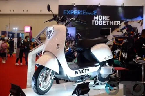 Harga Honda Vario Malaysia 2021. GIIAS 2021: Motor Listrik WMoto Asal Malaysia Resmi Dijual, Harga di Bawah Rp 20 Juta!