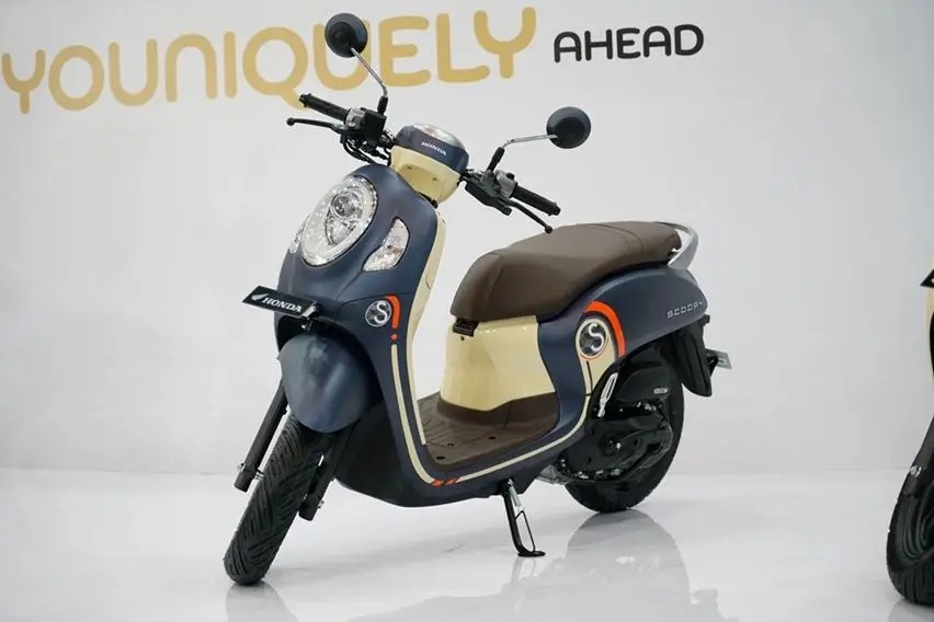 Perbedaan Honda Vario Dengan Honda Beat. Segini Perbedaan Angsuran Honda Scoopy dan Honda Beat
