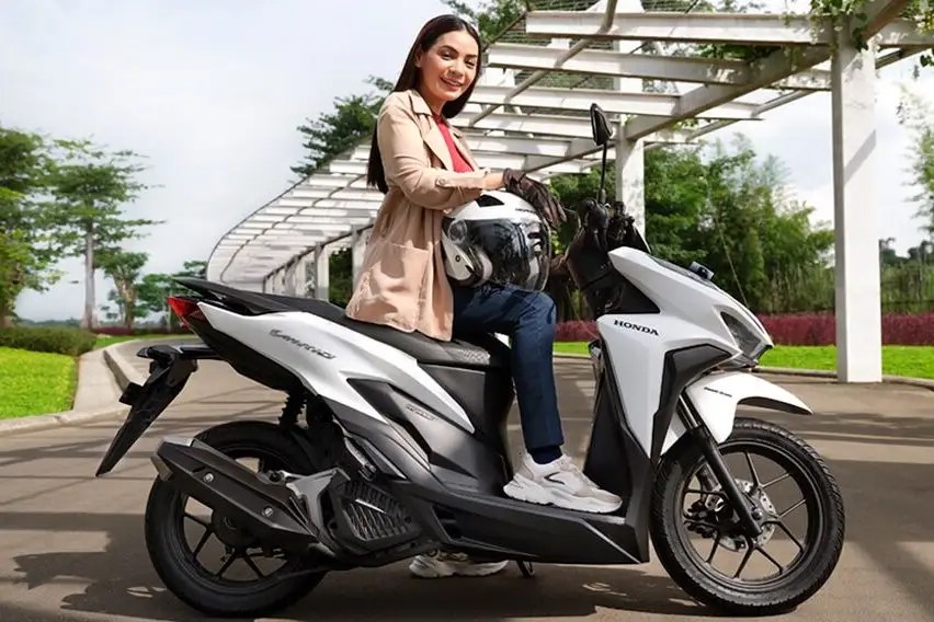 150 Vario 2019 Harga Bekas. Alasan Honda Vario 150 Bekas Layak Diincar