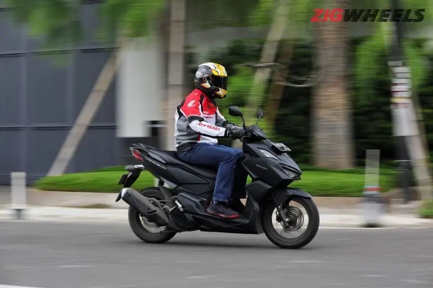 Vario 160cc Top Speed. Honda Vario 160: Santai Enak, Ngebut Siap