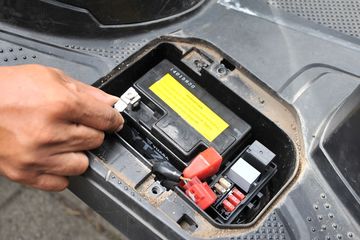 Pasang Aki Vario 125. Pasang Aki Ampere Lebih Kecil Dari Bawaan Motor, Dipastikan Kembung