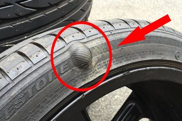 Ban Vario Sobek. Kenali Penyebab Ban Tubeless Benjol dan Sobek Samping, Bisa Diperbaiki atau Harus Ganti Baru?