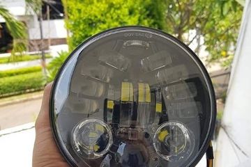 Harga Lampu Depan Vario Komplit. Lagi Tren Lampu Daymaker di Motor, Begini Spek Lengkap dan Harganya
