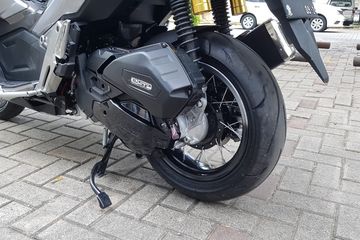 Ukuran Jari Jari Vario 150 Ring 14. Honda ADV 150 Ubah Jadi Pelek Jari-jari, Ukuran Ban Perlu Perhatian