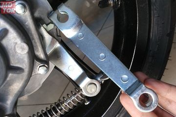 Harga Paha Rem Variasi Vario 125. Rem Teromol Belakang Motor Matic Jadi Empuk dan Pakem, Modalnya Cuma Beginian