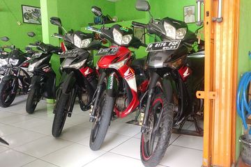 Harga Motor Bekas Honda Vario Tahun 2007. Harga Motor Bekas Honda Supra X 125 Fi Masih Stabil, Ini Kelebihan dan Kekurangannya
